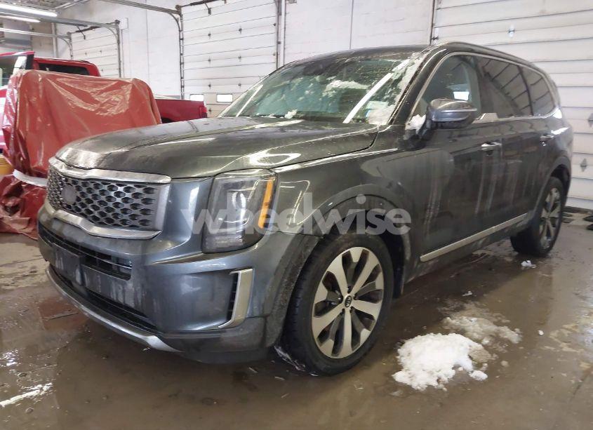 Photo 2 of 2021 Kia Telluride S (VIN 5XYP6DHC1MG125852)