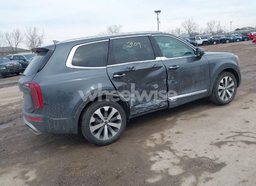 Photo 4 of 2022 Kia Telluride S (VIN 5XYP6DHC1NG233633)