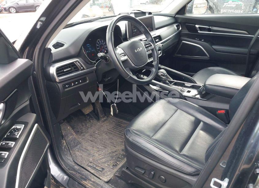 Photo 5 of 2022 Kia Telluride S (VIN 5XYP6DHC1NG233633)