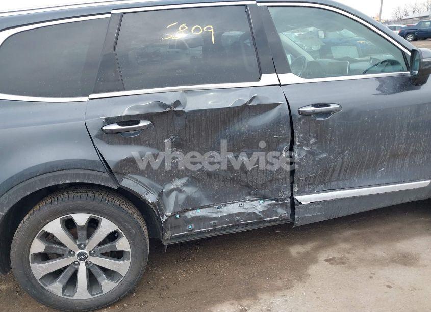 Photo 6 of 2022 Kia Telluride S (VIN 5XYP6DHC1NG233633)