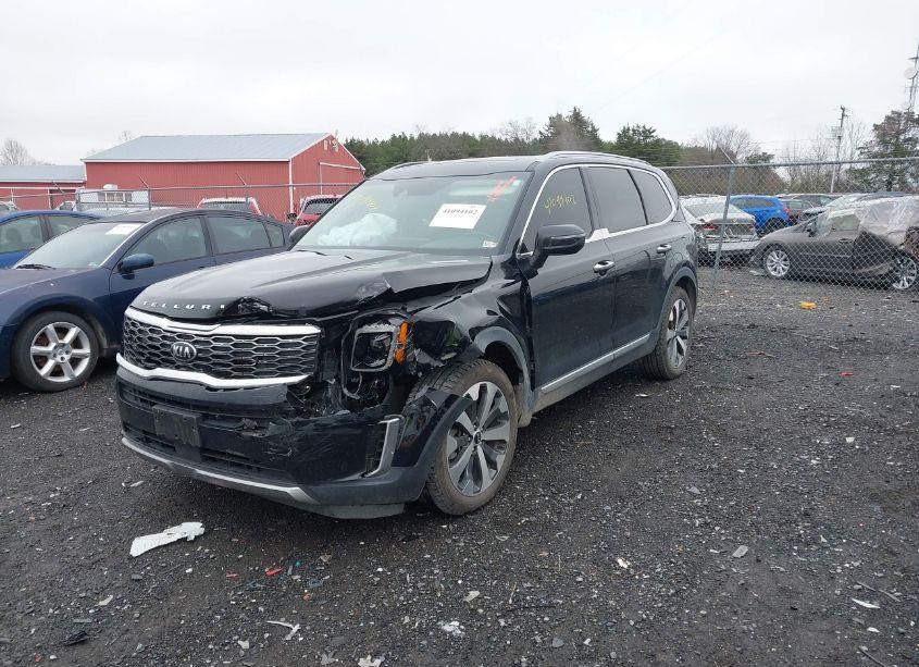 Photo 2 of 2020 Kia Telluride S (VIN 5XYP6DHC4LG062549)