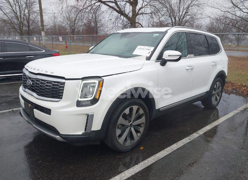 Photo 2 of 2020 Kia Telluride S (VIN 5XYP6DHC4LG065015)