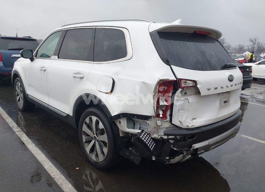 Photo 3 of 2020 Kia Telluride S (VIN 5XYP6DHC4LG065015)