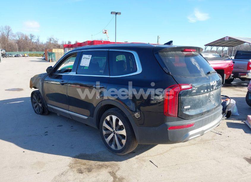 Photo 3 of 2022 Kia Telluride S (VIN 5XYP6DHC5NG235076)