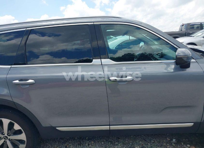 Photo 13 of 2020 Kia Telluride S (VIN 5XYP6DHC8LG023365)