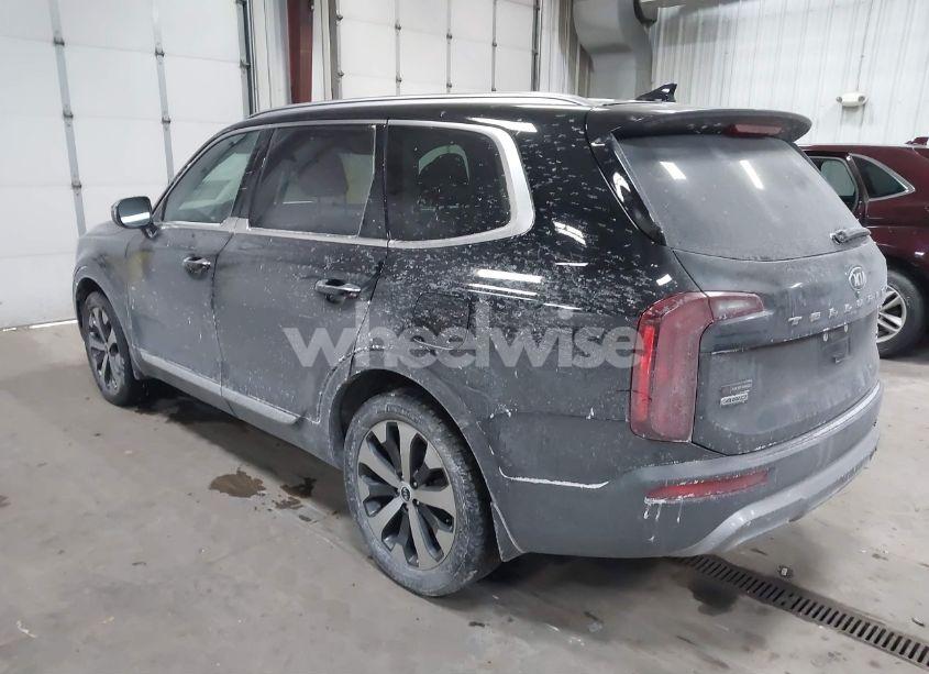 Photo 3 of 2021 Kia Telluride S (VIN 5XYP6DHC8MG112676)