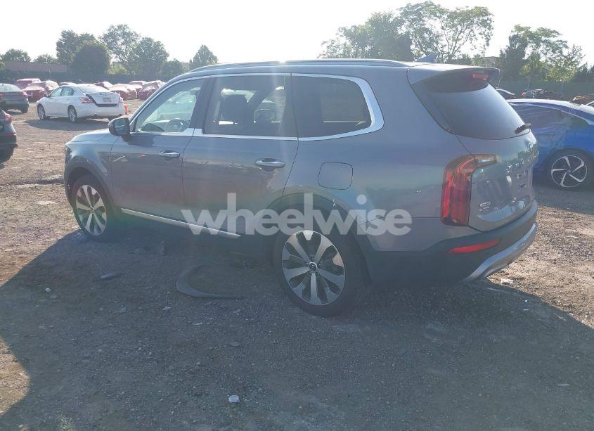 Photo 3 of 2021 Kia Telluride S (VIN 5XYP6DHC8MG167726)