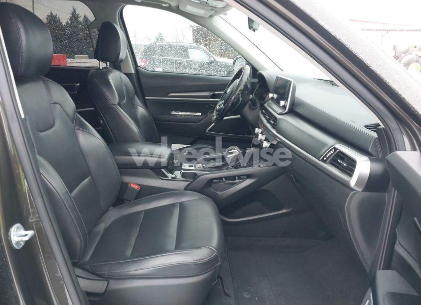 Photo 5 of 2020 Kia Telluride S (VIN 5XYP6DHC9LG049456)