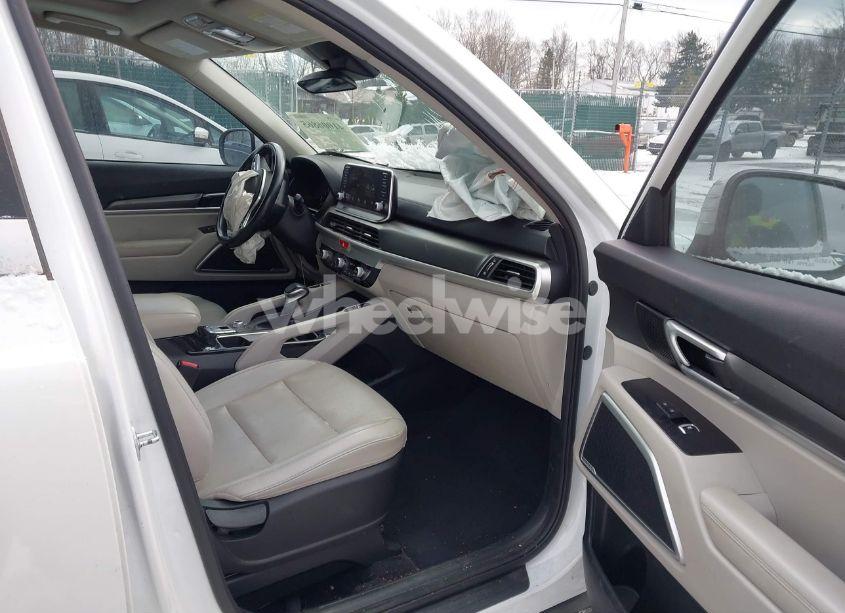 Photo 5 of 2020 Kia Telluride S (VIN 5XYP6DHC9LG065804)