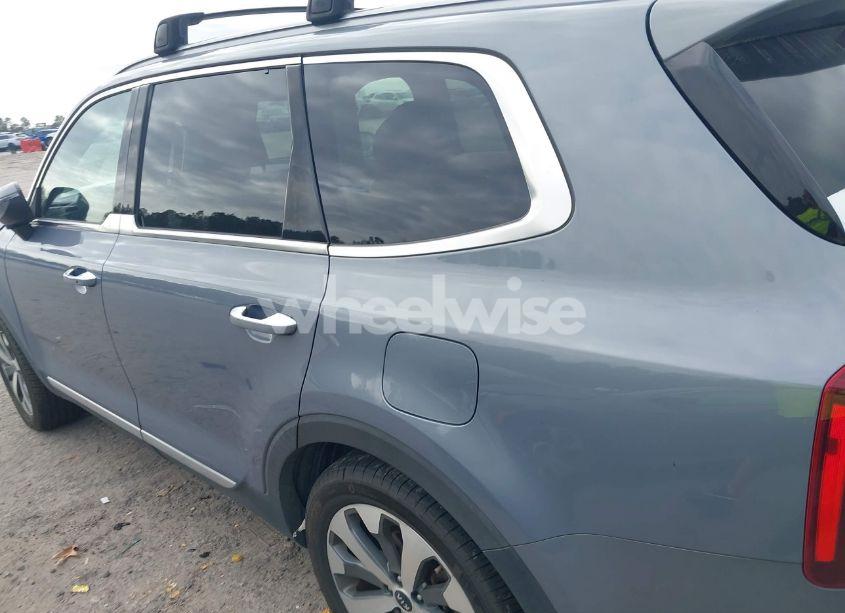 Photo 14 of 2020 Kia Telluride S (VIN 5XYP6DHCXLG044329)
