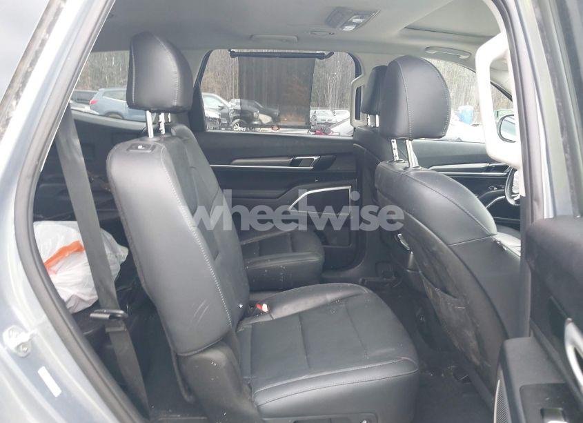 Photo 8 of 2020 Kia Telluride S (VIN 5XYP6DHCXLG044329)