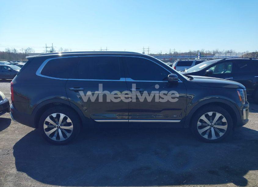 Photo 13 of 2021 Kia Telluride S (VIN 5XYP6DHCXMG115191)
