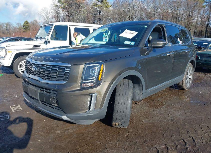 Photo 2 of 2021 Kia Telluride S (VIN 5XYP6DHCXMG164763)