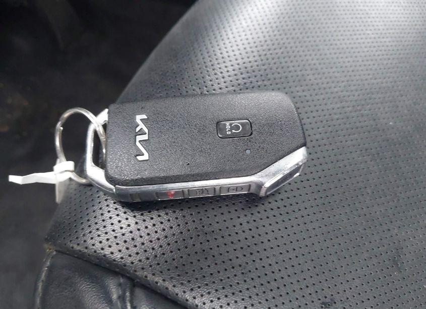 Photo 11 of 2022 Kia Telluride S (VIN 5XYP6DHCXNG224509)