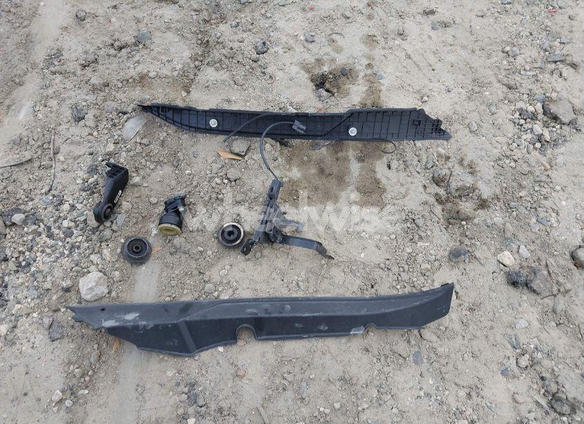 Photo 12 of 2022 Kia Telluride S (VIN 5XYP6DHCXNG240676)