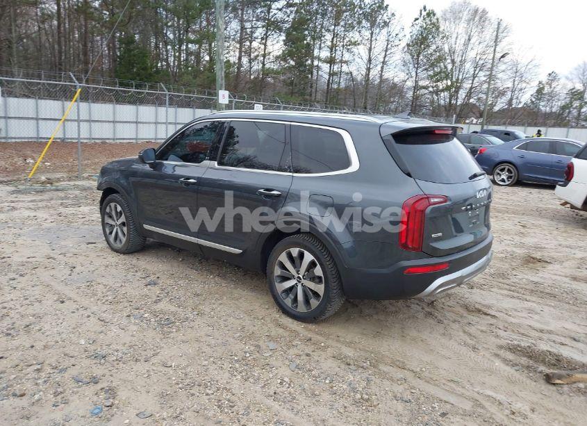 Photo 3 of 2022 Kia Telluride S (VIN 5XYP6DHCXNG240676)