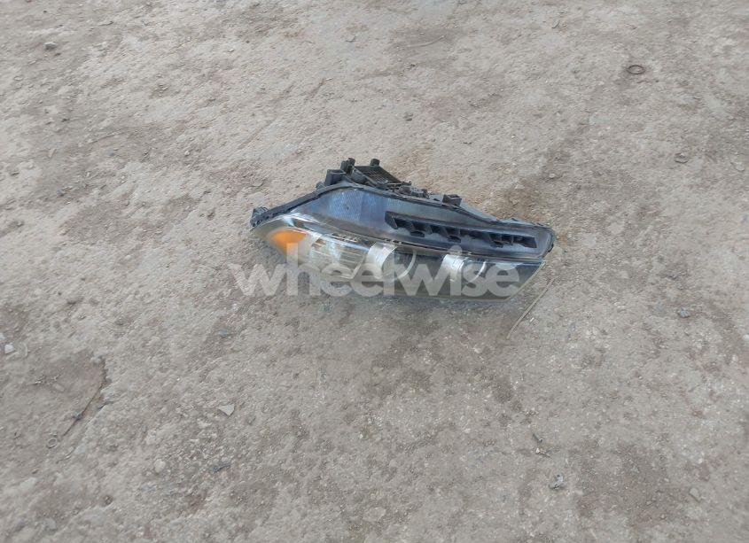 Photo 11 of 2016 Kia Sorento 2.4L LX (VIN 5XYPG4A30GG074470)