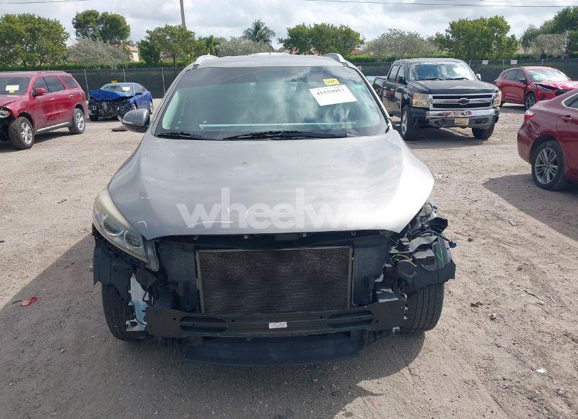 Photo 13 of 2016 Kia Sorento 2.4L LX (VIN 5XYPG4A30GG093200)