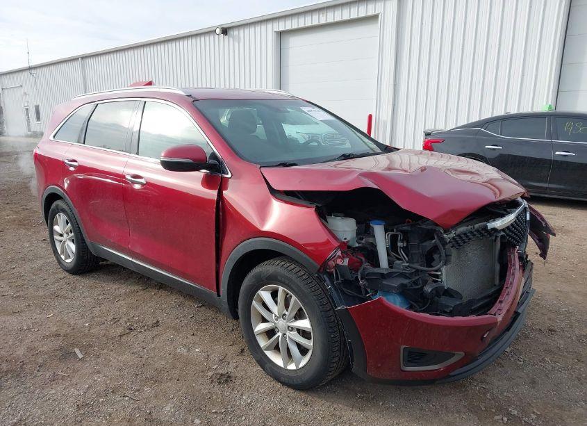 2016 Kia Sorento 2.4L LX (VIN 5XYPG4A30GG157896) main photo