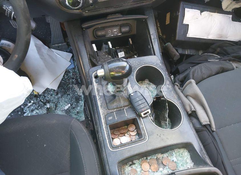 Photo 11 of 2016 Kia Sorento 2.4L L (VIN 5XYPG4A30GG171605)