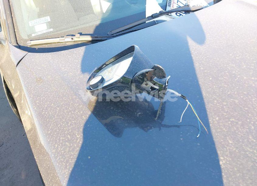 Photo 12 of 2016 Kia Sorento 2.4L L (VIN 5XYPG4A30GG171605)