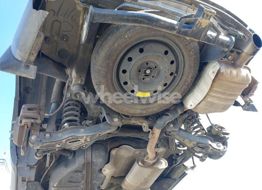 Photo 13 of 2016 Kia Sorento 2.4L L (VIN 5XYPG4A30GG171605)