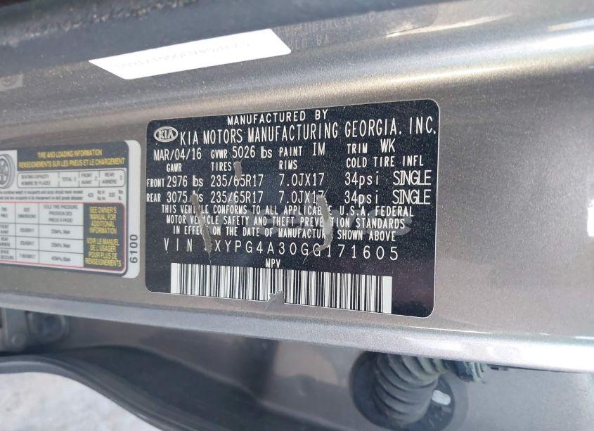 Photo 9 of 2016 Kia Sorento 2.4L L (VIN 5XYPG4A30GG171605)