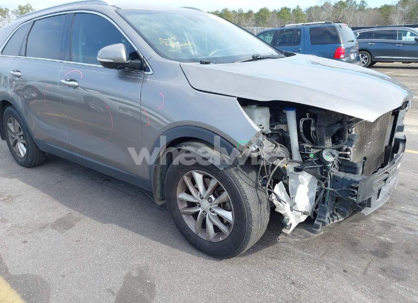 Photo 19 of 2017 Kia Sorento 2.4L LX (VIN 5XYPG4A30HG204538)