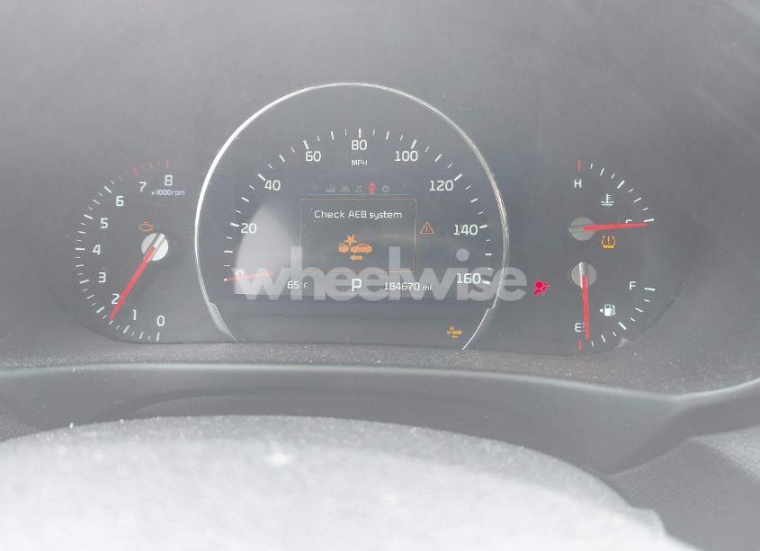 Photo 7 of 2017 Kia Sorento 2.4L LX (VIN 5XYPG4A30HG204538)