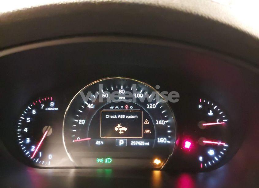 Photo 7 of 2017 Kia Sorento 2.4L LX (VIN 5XYPG4A30HG206354)