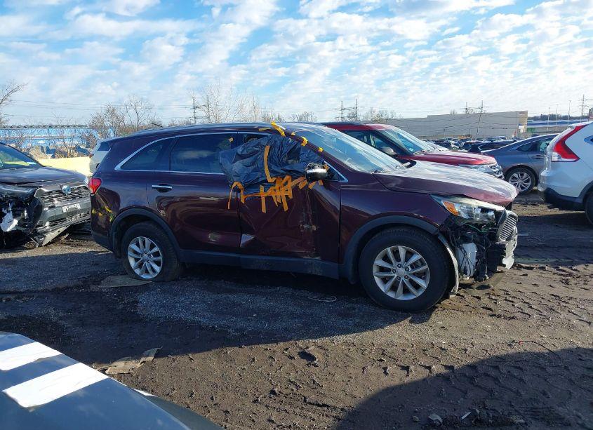 Photo 14 of 2017 Kia Sorento 2.4L LX (VIN 5XYPG4A30HG267803)