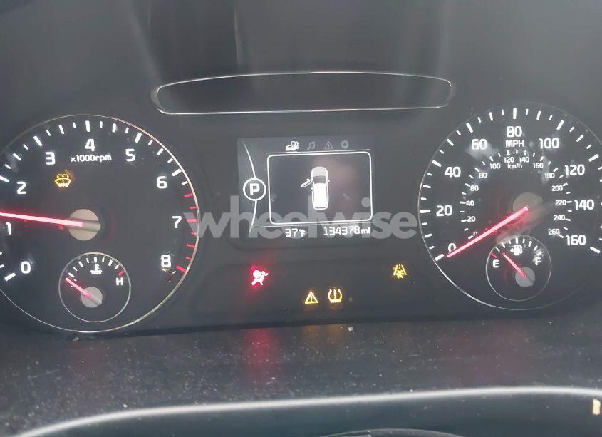 Photo 15 of 2017 Kia Sorento 2.4L LX (VIN 5XYPG4A30HG277361)