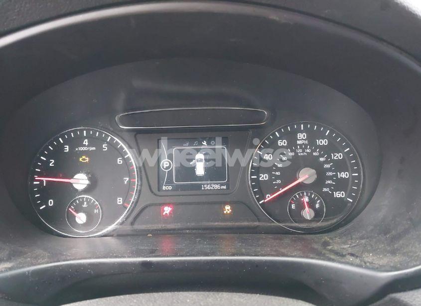 Photo 7 of 2018 Kia Sorento 2.4L L (VIN 5XYPG4A30JG350105)