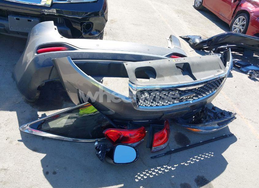 Photo 12 of 2018 Kia Sorento 2.4L LX (VIN 5XYPG4A30JG423344)