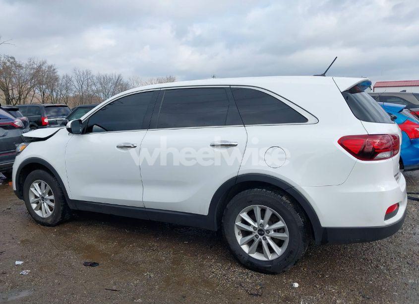 Photo 14 of 2020 Kia Sorento 2.4L LX (VIN 5XYPG4A30LG651606)