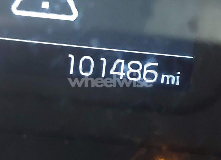 Photo 16 of 2020 Kia Sorento 2.4L L (VIN 5XYPG4A30LG656482)