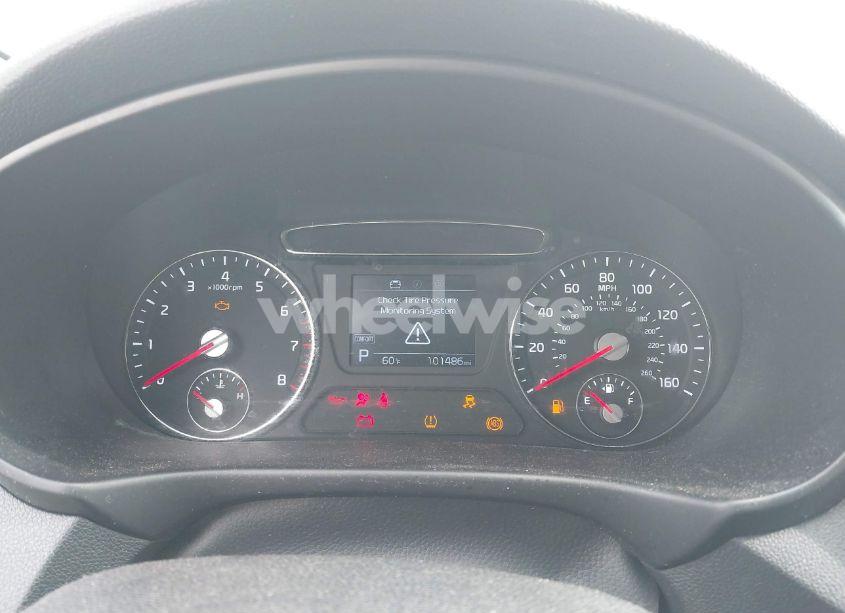 Photo 7 of 2020 Kia Sorento 2.4L L (VIN 5XYPG4A30LG656482)