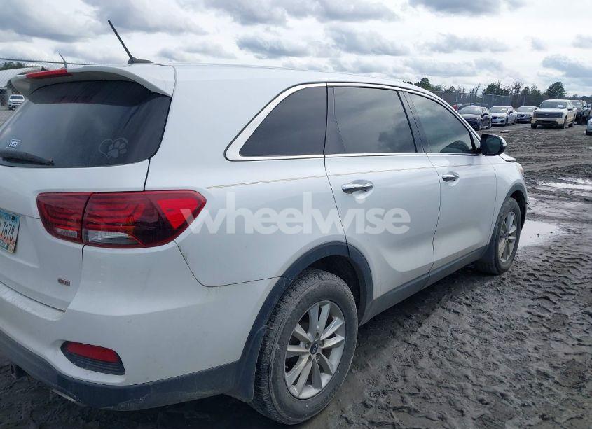 Photo 14 of 2020 Kia Sorento 2.4L LX (VIN 5XYPG4A30LG666591)