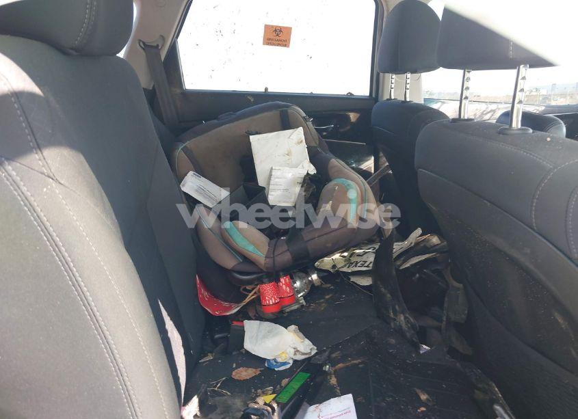 Photo 8 of 2020 Kia Sorento 2.4L L (VIN 5XYPG4A30LG711402)