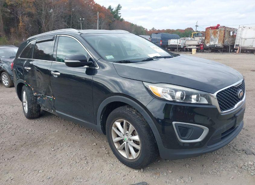 2016 Kia Sorento 2.4L LX (VIN 5XYPG4A31GG048203) main photo