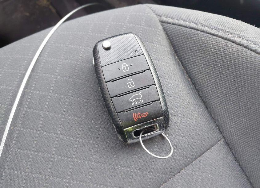 Photo 11 of 2016 Kia Sorento 2.4L LX (VIN 5XYPG4A31GG048203)