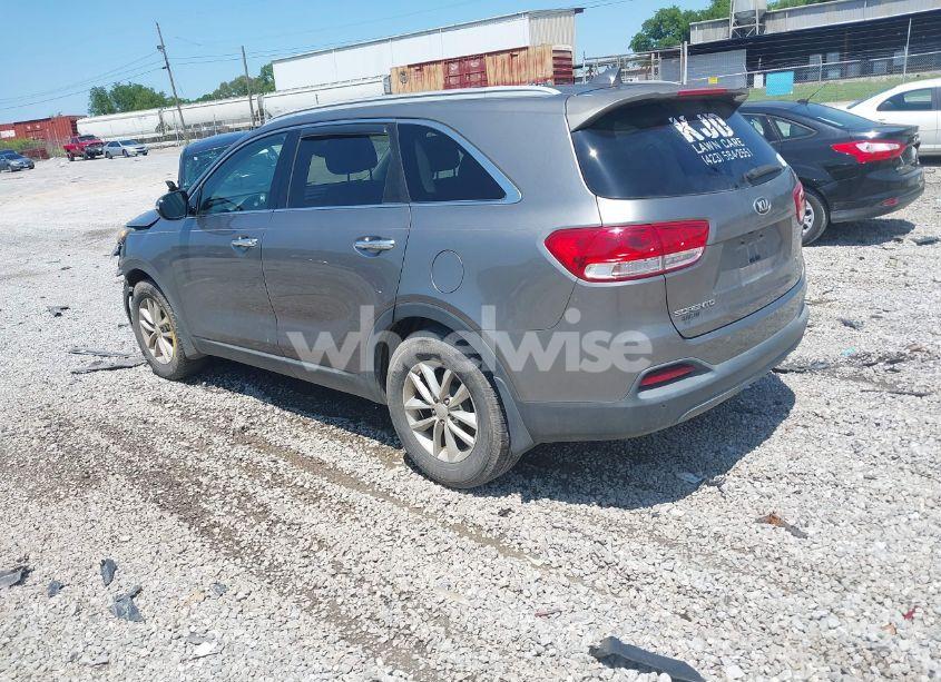 Photo 3 of 2016 Kia Sorento 2.4L LX (VIN 5XYPG4A31GG074302)