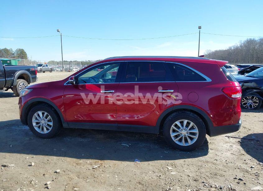 Photo 14 of 2017 Kia Sorento 2.4L LX (VIN 5XYPG4A31HG218626)