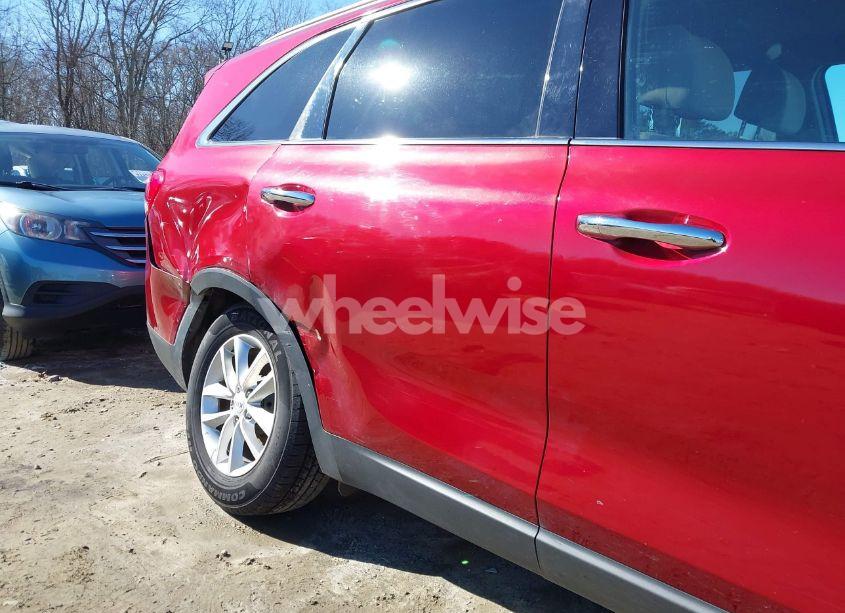 Photo 17 of 2017 Kia Sorento 2.4L LX (VIN 5XYPG4A31HG218626)