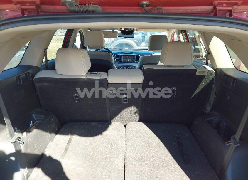 Photo 18 of 2017 Kia Sorento 2.4L LX (VIN 5XYPG4A31HG218626)