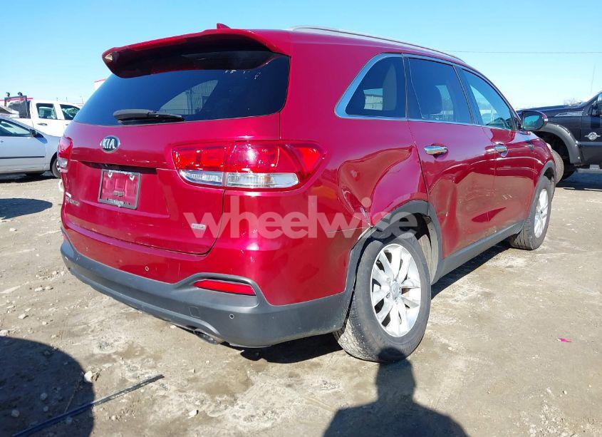 Photo 6 of 2017 Kia Sorento 2.4L LX (VIN 5XYPG4A31HG218626)