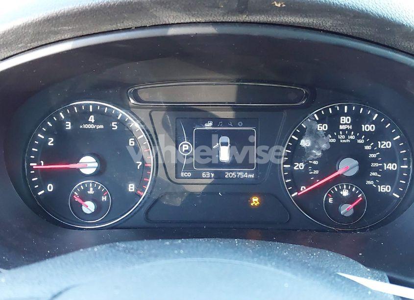 Photo 7 of 2017 Kia Sorento 2.4L LX (VIN 5XYPG4A31HG218626)