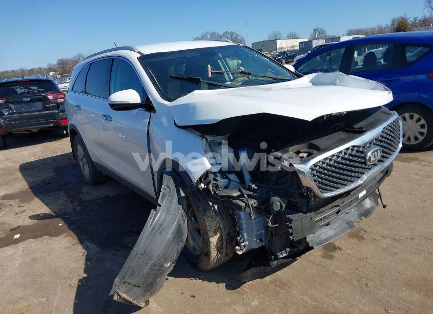 2017 Kia Sorento 2.4L LX (VIN 5XYPG4A31HG244658) main photo