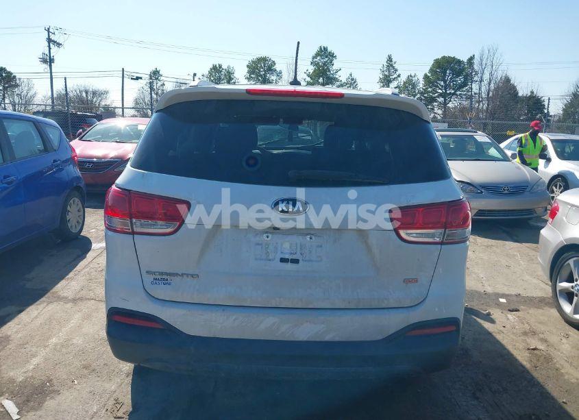 Photo 16 of 2017 Kia Sorento 2.4L LX (VIN 5XYPG4A31HG244658)