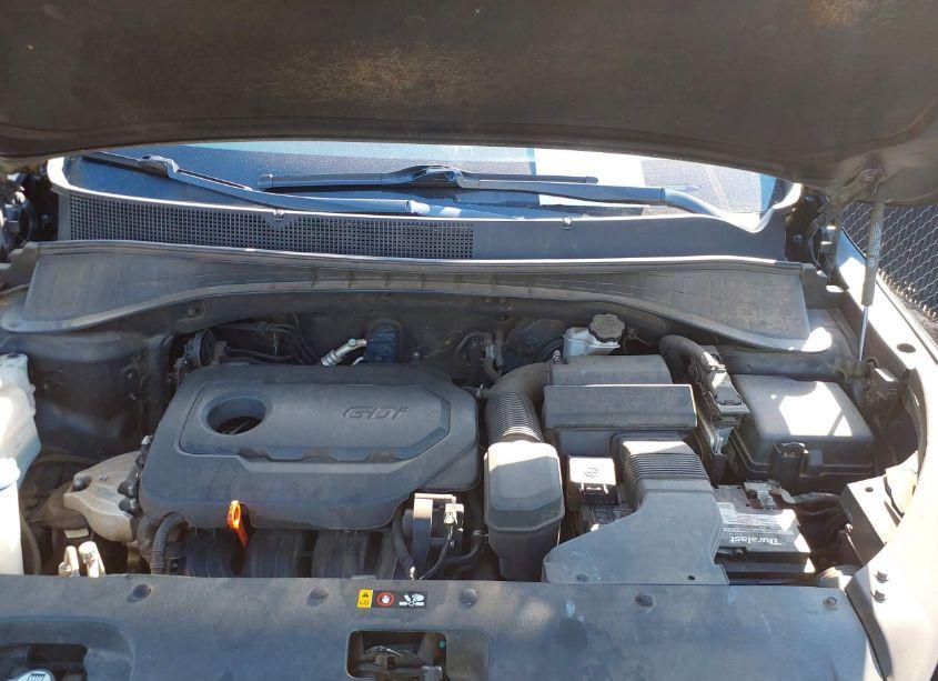 Photo 10 of 2018 Kia Sorento 2.4L LX (VIN 5XYPG4A31JG374414)